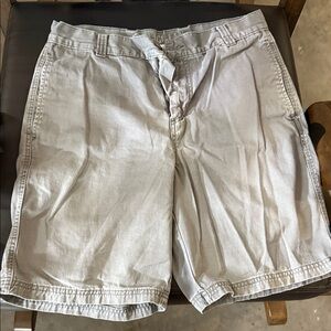 Magellan Outdoors Men's Gray Shorts - W:32